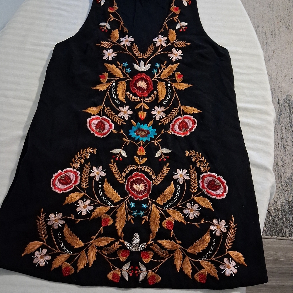 Free People Embroidered Black Sleeveless Mini Dress Size Med - Picture 13 of 13